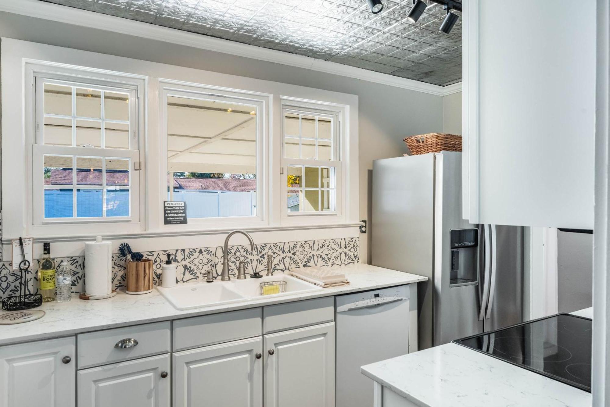 Sanford'S Haven, 3 Bedroom, Sleeps 7 외부 사진